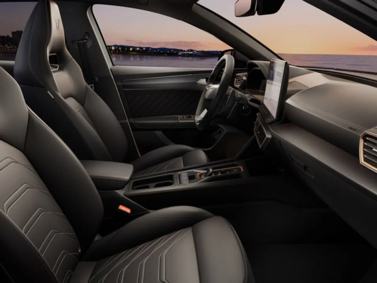 1.5 TSI e-Hybrid 272 pk VZ Performance Bestel met hoge korting