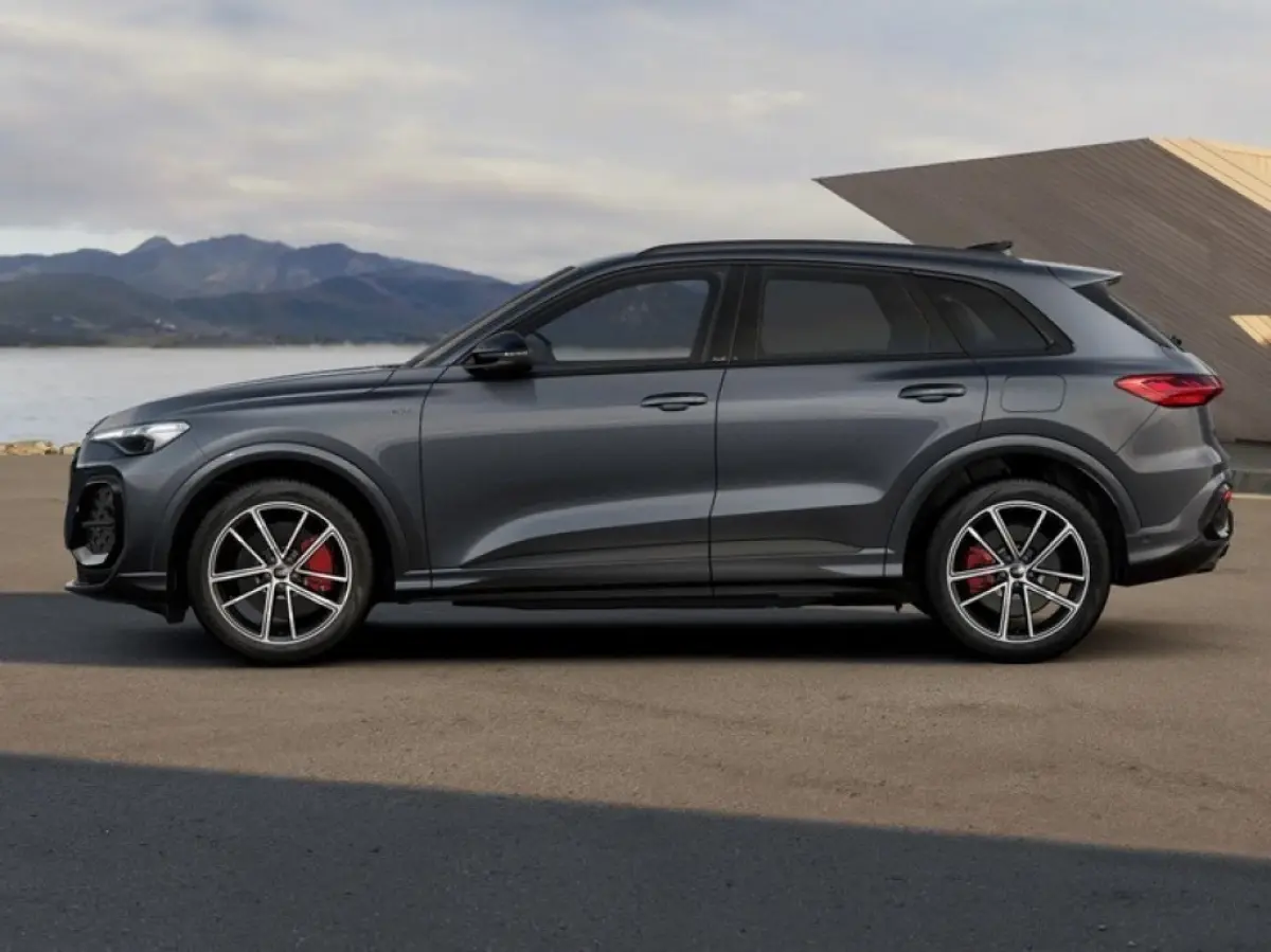 S edition e-Competition e- Hybrid Bestel met hoge korting