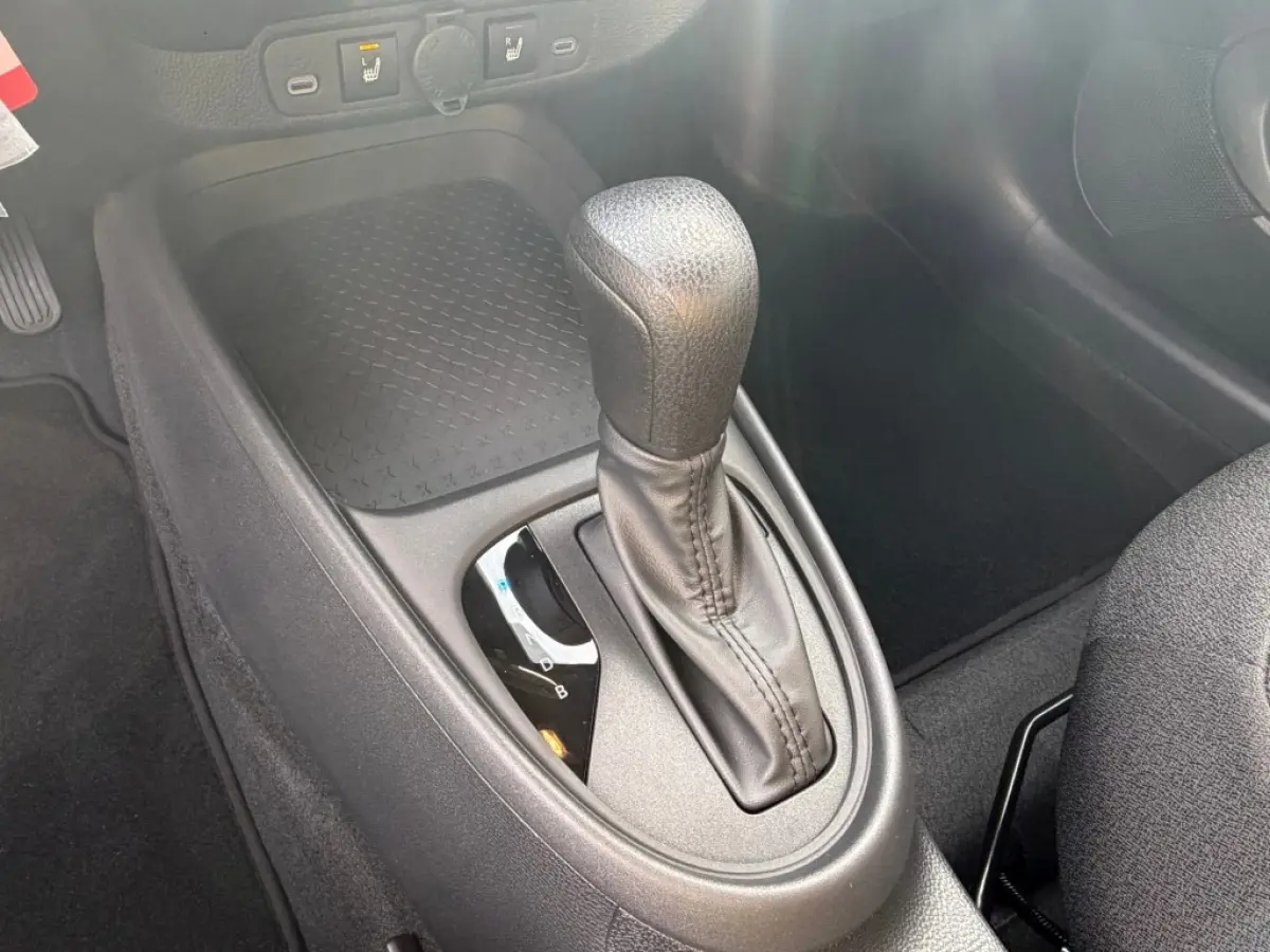 HYBRID 1.5 17 Lichtmetaal Stoelverwarming Go pack