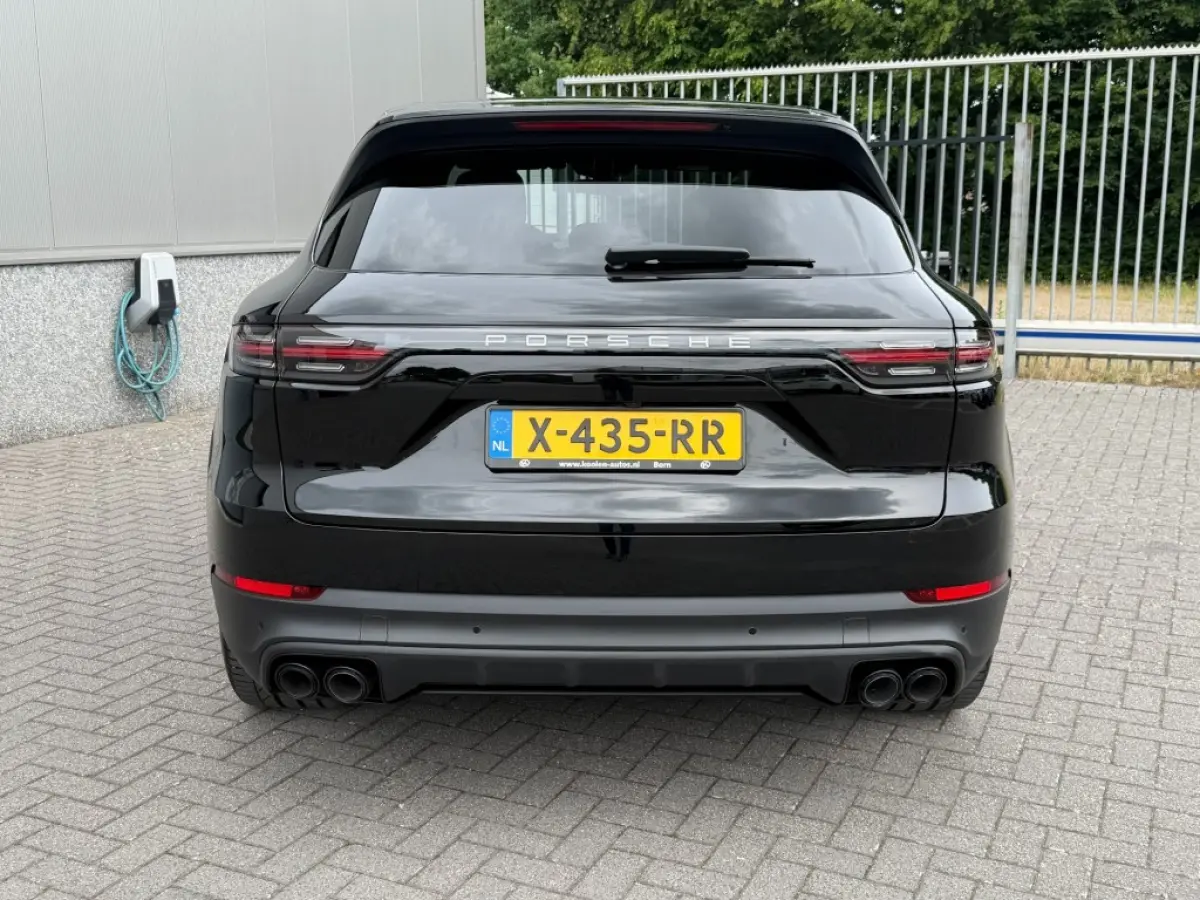 3.0 E-HYBRID Platinum Edtion