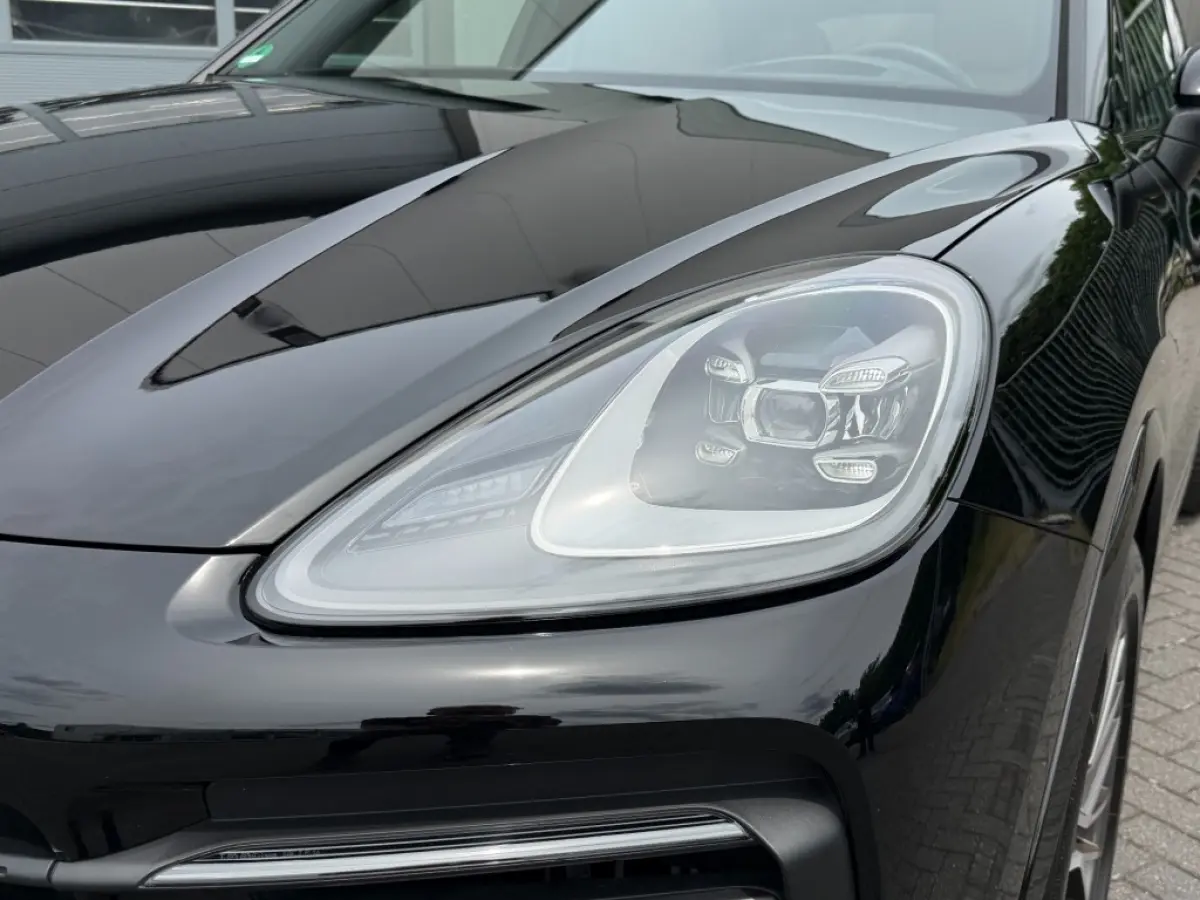 3.0 E-HYBRID Platinum Edtion