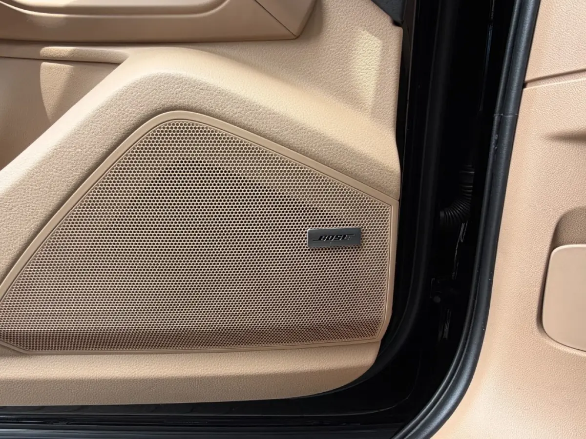 3.0 E-HYBRID Platinum Edtion