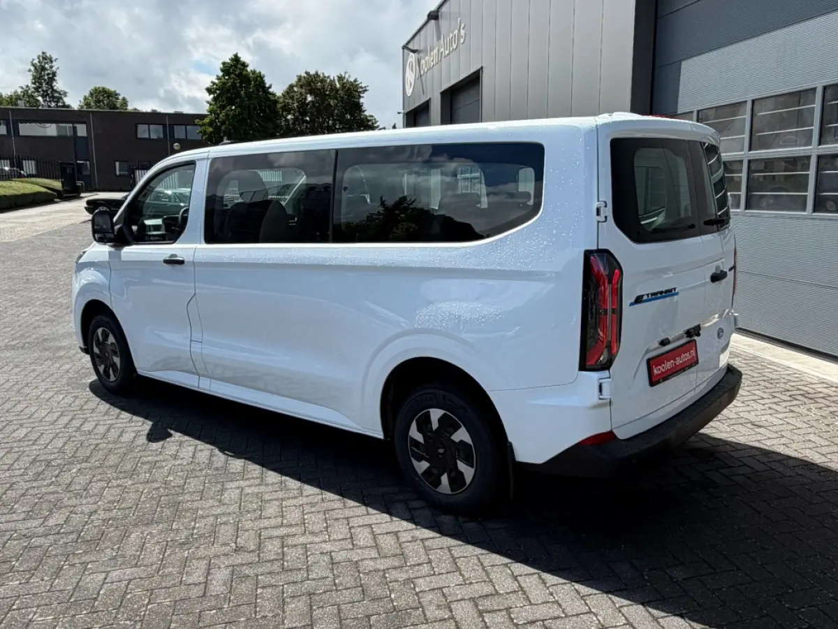 9 pers. Vol. elektr. 71 kWh . 340 L2H1 100kW Trend Climate Controle tweede zitrij All Season banden Copy