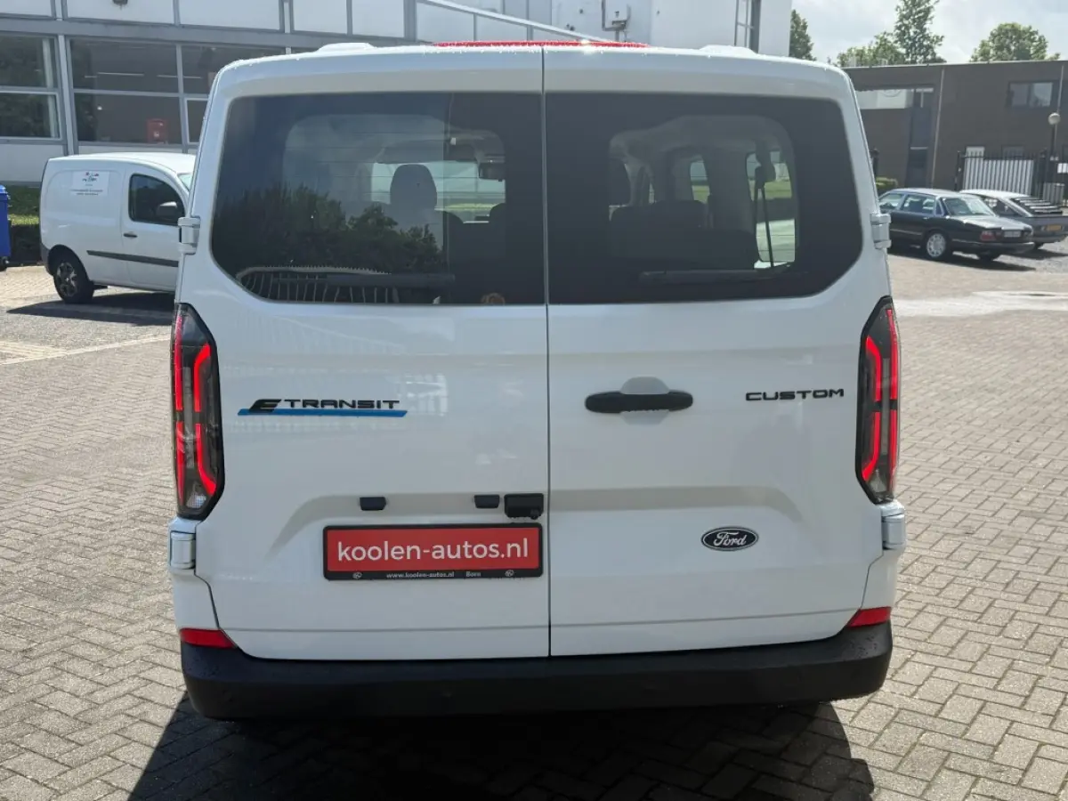9 pers. Vol. elektr. 71 kWh . 340 L2H1 100kW Trend Climate Controle tweede zitrij All Season banden Copy