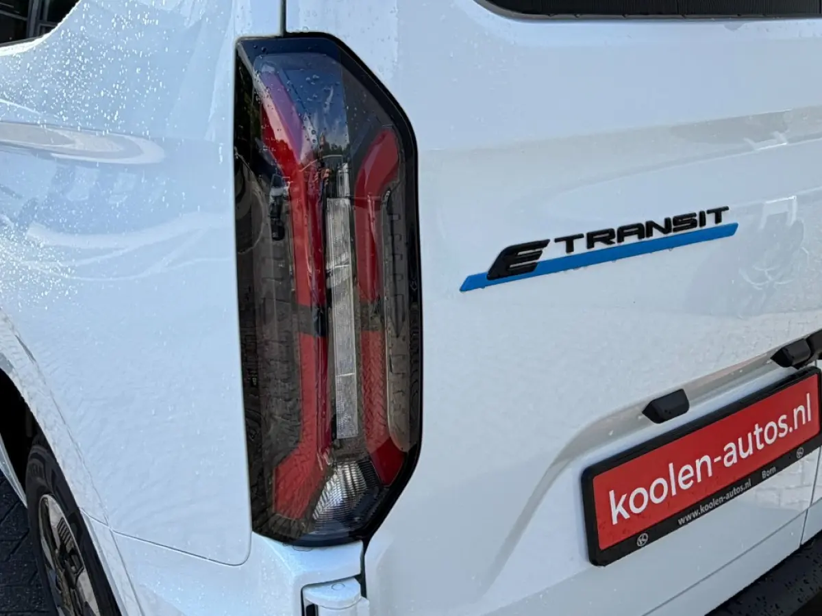 9 pers. Vol. elektr. 71 kWh . 340 L2H1 100kW Trend Climate Controle tweede zitrij All Season banden Copy