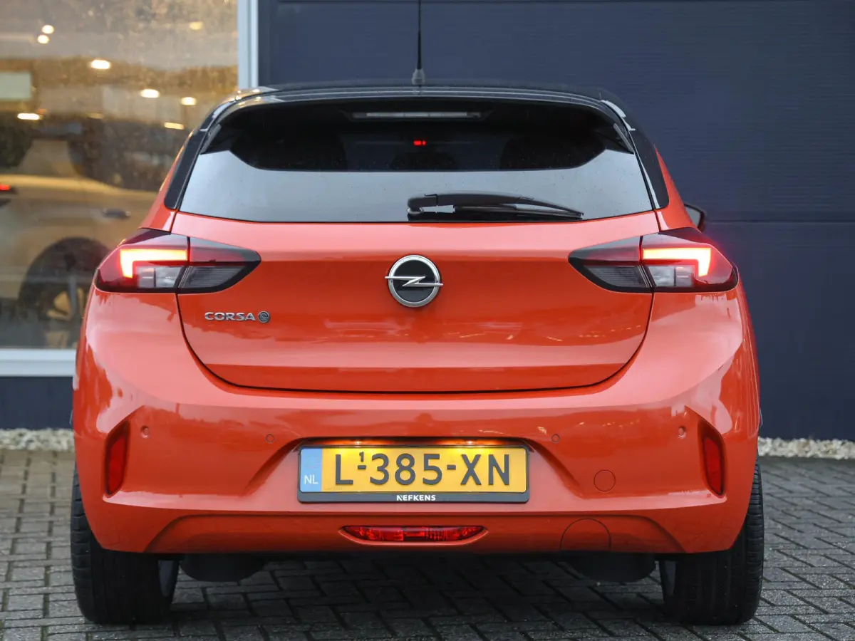 Elegance 50kWh | 1ste eigenaar | ACCU 90% | Winterpakket | Parkeersensoren | LEER/Stof | 17"LMV | AppleCarPlay/Android | AUTOMAAT