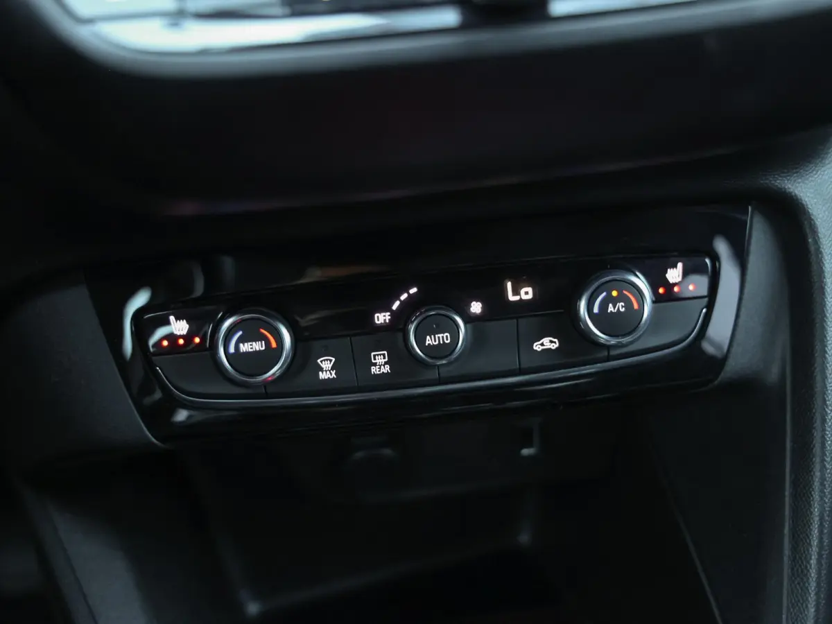 Elegance 50kWh | 1ste eigenaar | ACCU 90% | Winterpakket | Parkeersensoren | LEER/Stof | 17"LMV | AppleCarPlay/Android | AUTOMAAT