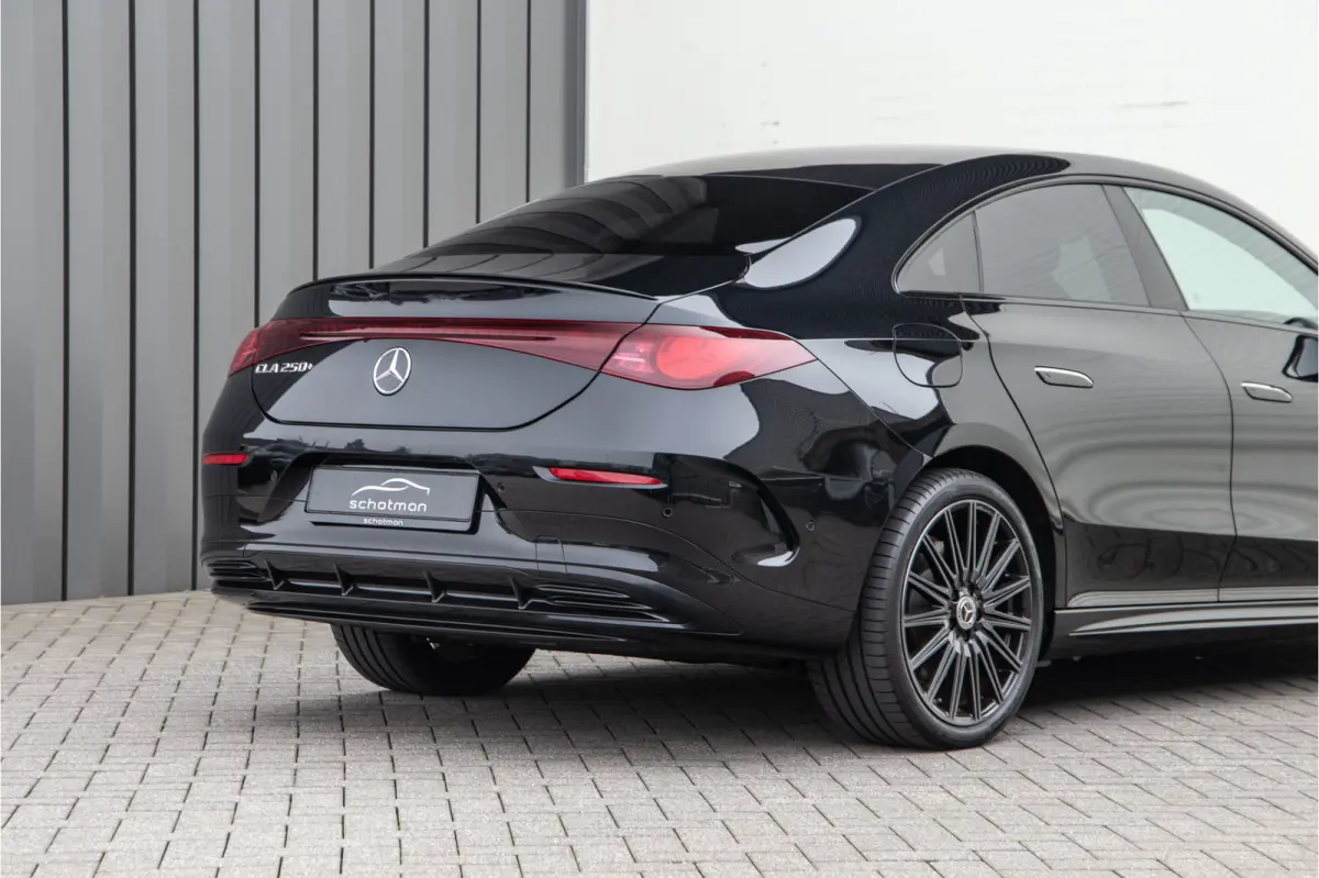 250+ AMG Launch Edition, Pano, Memory, Nightpakket 85.5 kWh