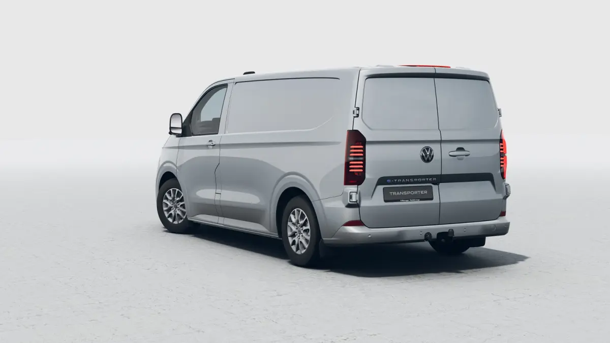 32 L1H1 Style 64 kWh | €7000,- korting ! | Carplay | Achteruitrijcamera | Achterdeuren | Alarmsysteem | 16" LMV | Parkeersensoren | Voorstoelen verwarmd