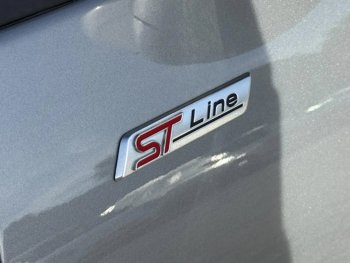 2.5 FHEV ST-Line | Automaat | Camera | Navi | Carplay | Winter Pack | Clima | ( Vestiging - Nieuwegein )