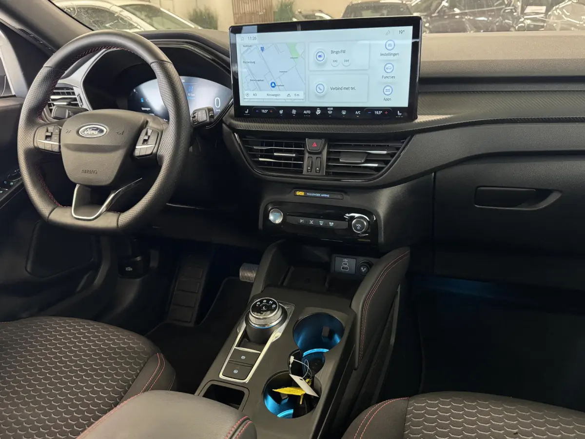 2.5 FHEV ST-Line | Automaat | Camera | Navi | Carplay | Winter Pack | Clima | ( Vestiging - Nieuwegein )