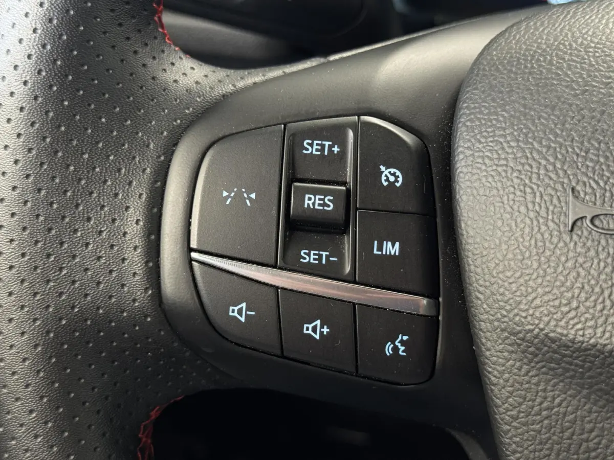 2.5 FHEV ST-Line | Automaat | Camera | Navi | Carplay | Winter Pack | Clima | ( Vestiging - Nieuwegein )