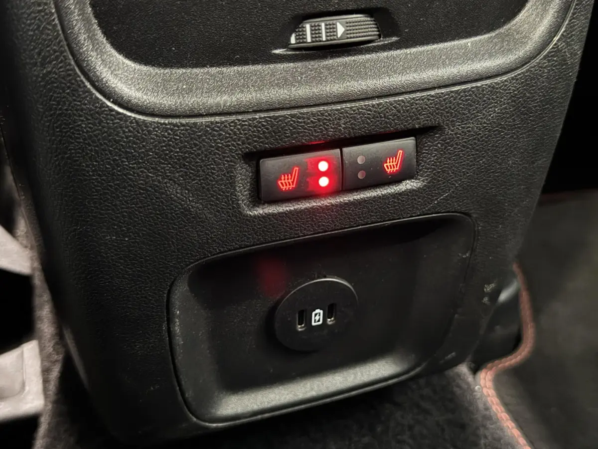 2.5 FHEV ST-Line | Automaat | Camera | Navi | Carplay | Winter Pack | Clima | ( Vestiging - Nieuwegein )
