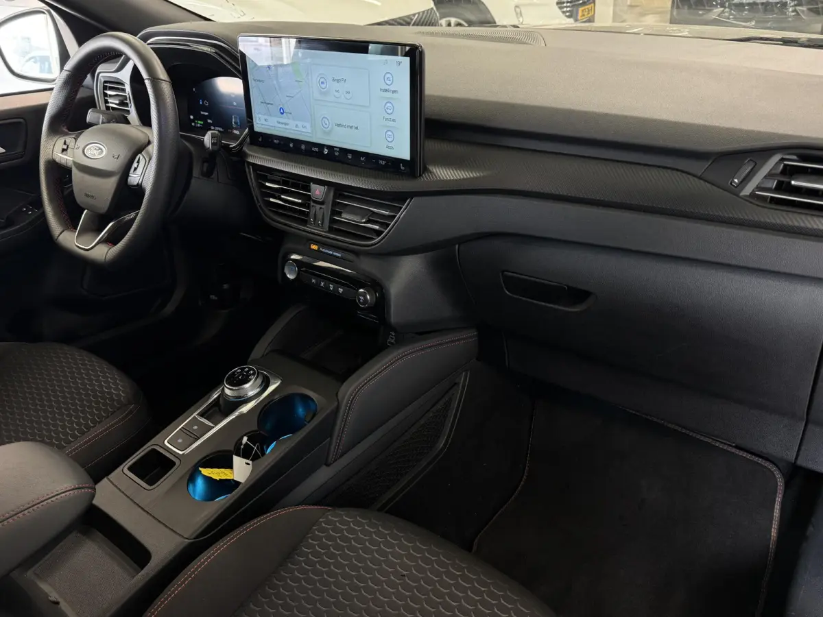 2.5 FHEV ST-Line | Automaat | Camera | Navi | Carplay | Winter Pack | Clima | ( Vestiging - Nieuwegein )