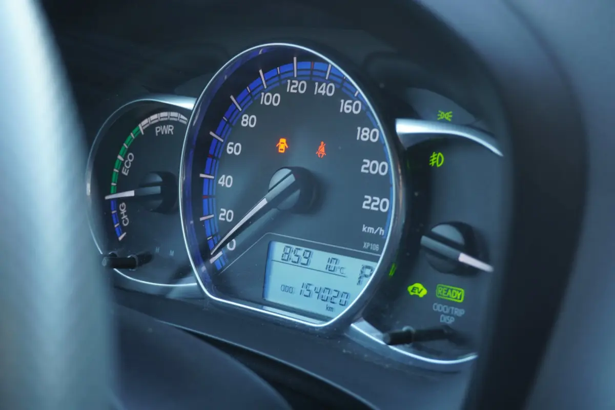 1.5 Hybrid Dynamic Bi-Tone Automaat | Navigatie | Elek. pakket | Camera | Vol opties | Inruil mogelijk