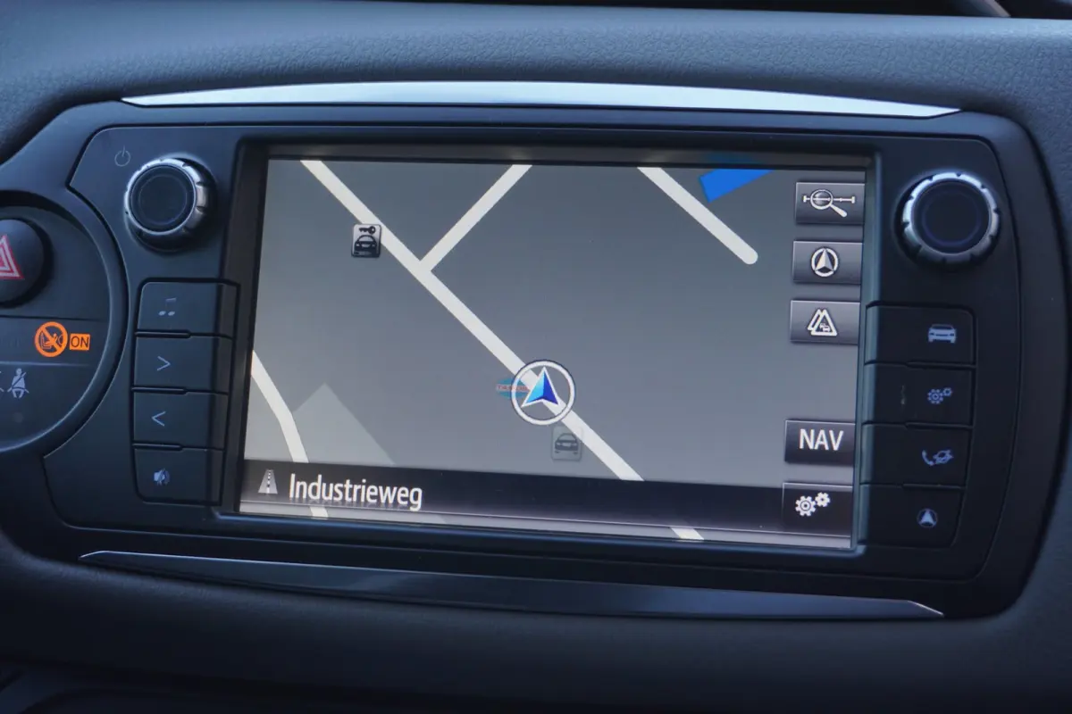 1.5 Hybrid Dynamic Bi-Tone Automaat | Navigatie | Elek. pakket | Camera | Vol opties | Inruil mogelijk