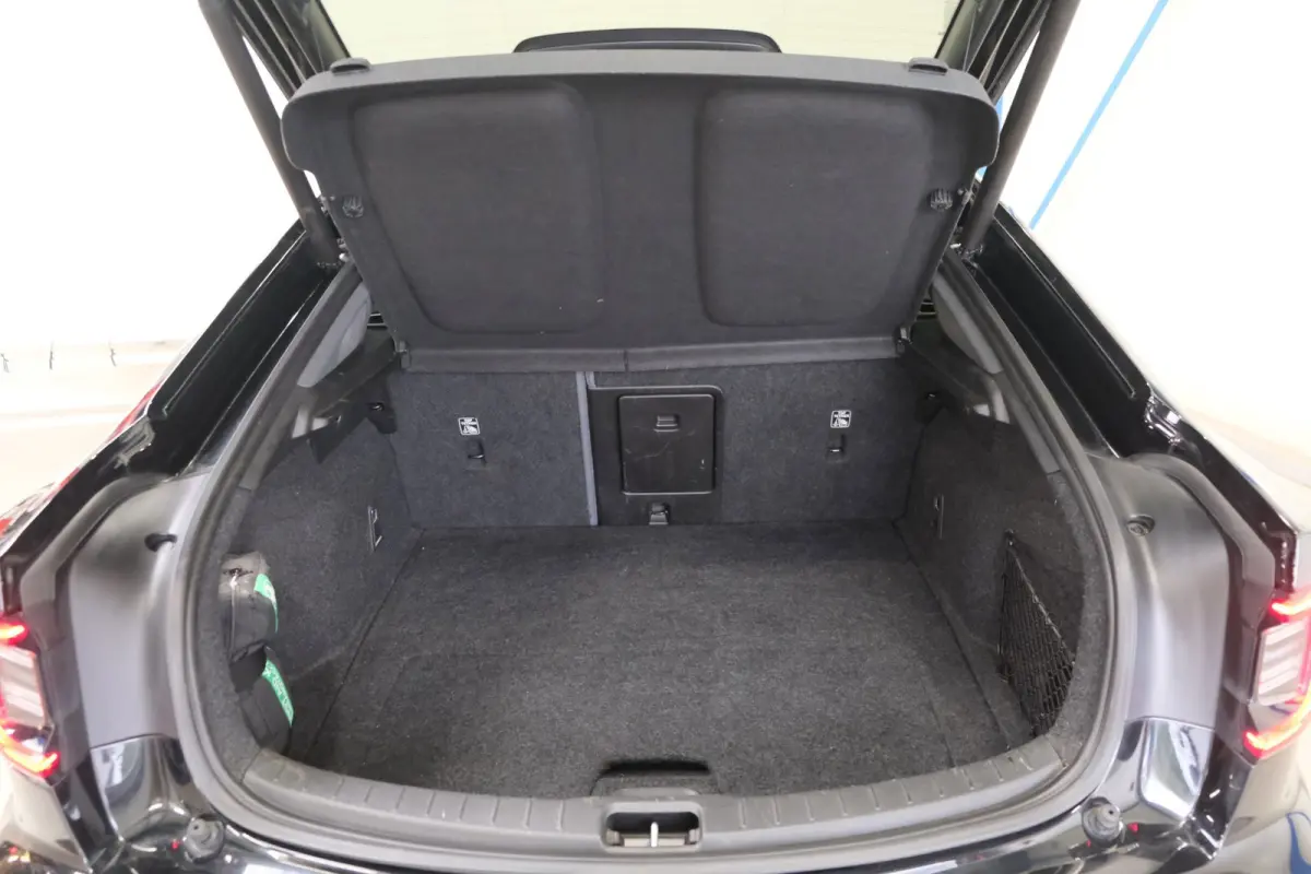 Long Range Dual Motor Launch Edition 78kWh > €16900,- Netto Export <