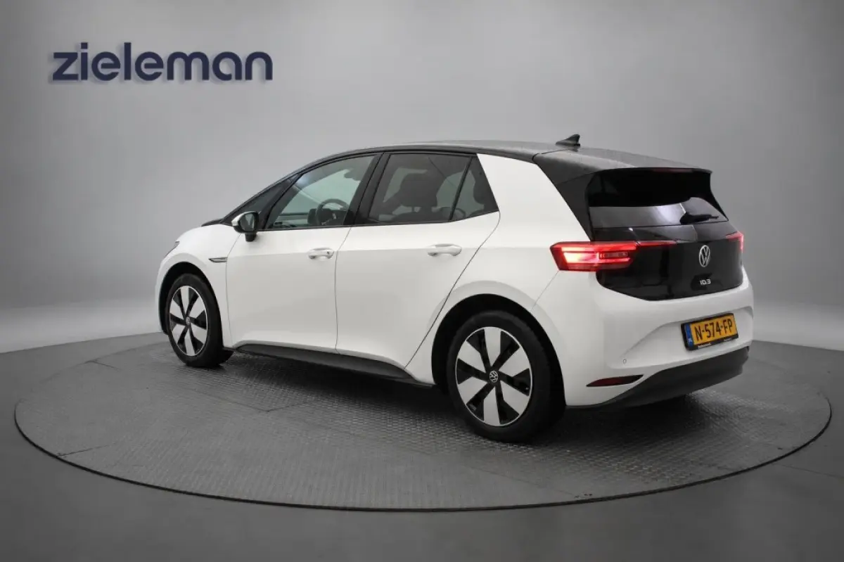 Pro 58 kWh - Carplay, Adapt. Cruise, Stoelverw. Massage, SOH 91,03%