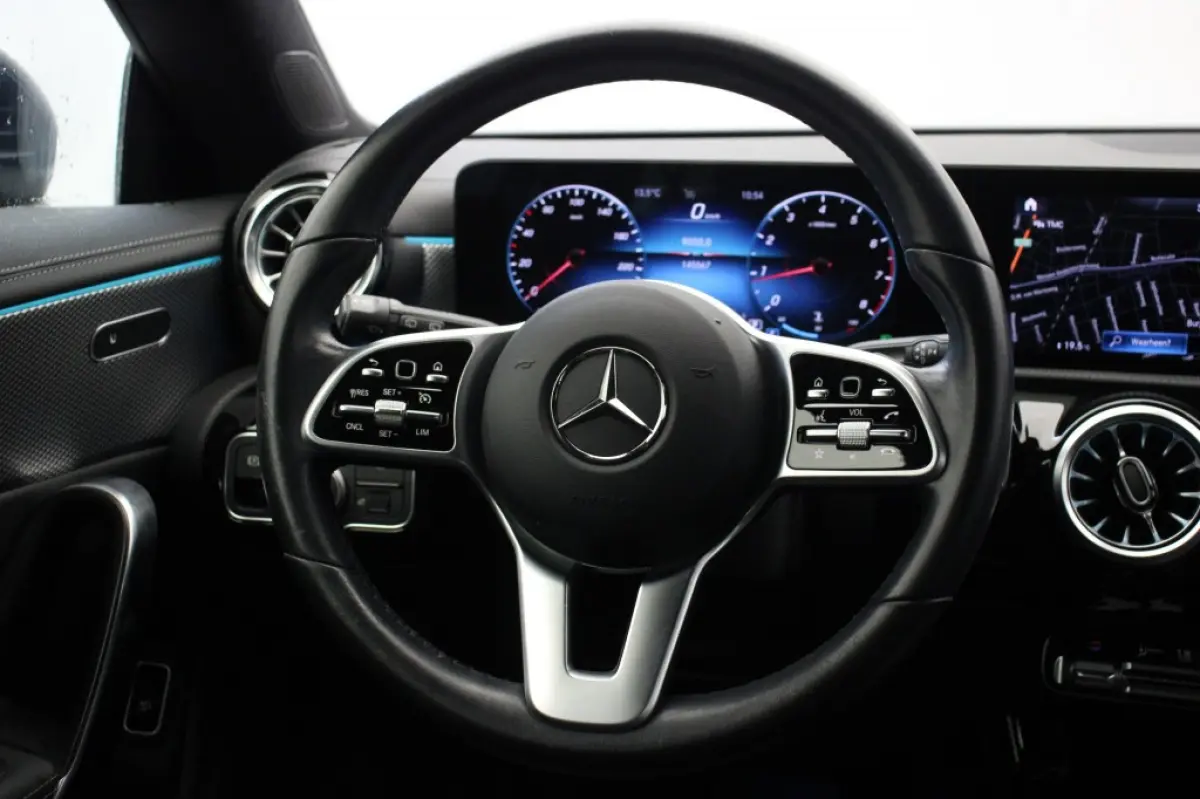 180 Business Solution Luxury - Camera, Leer, Stoelverw.