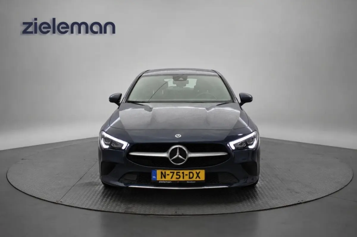 180 Business Solution Luxury - Camera, Leer, Stoelverw.