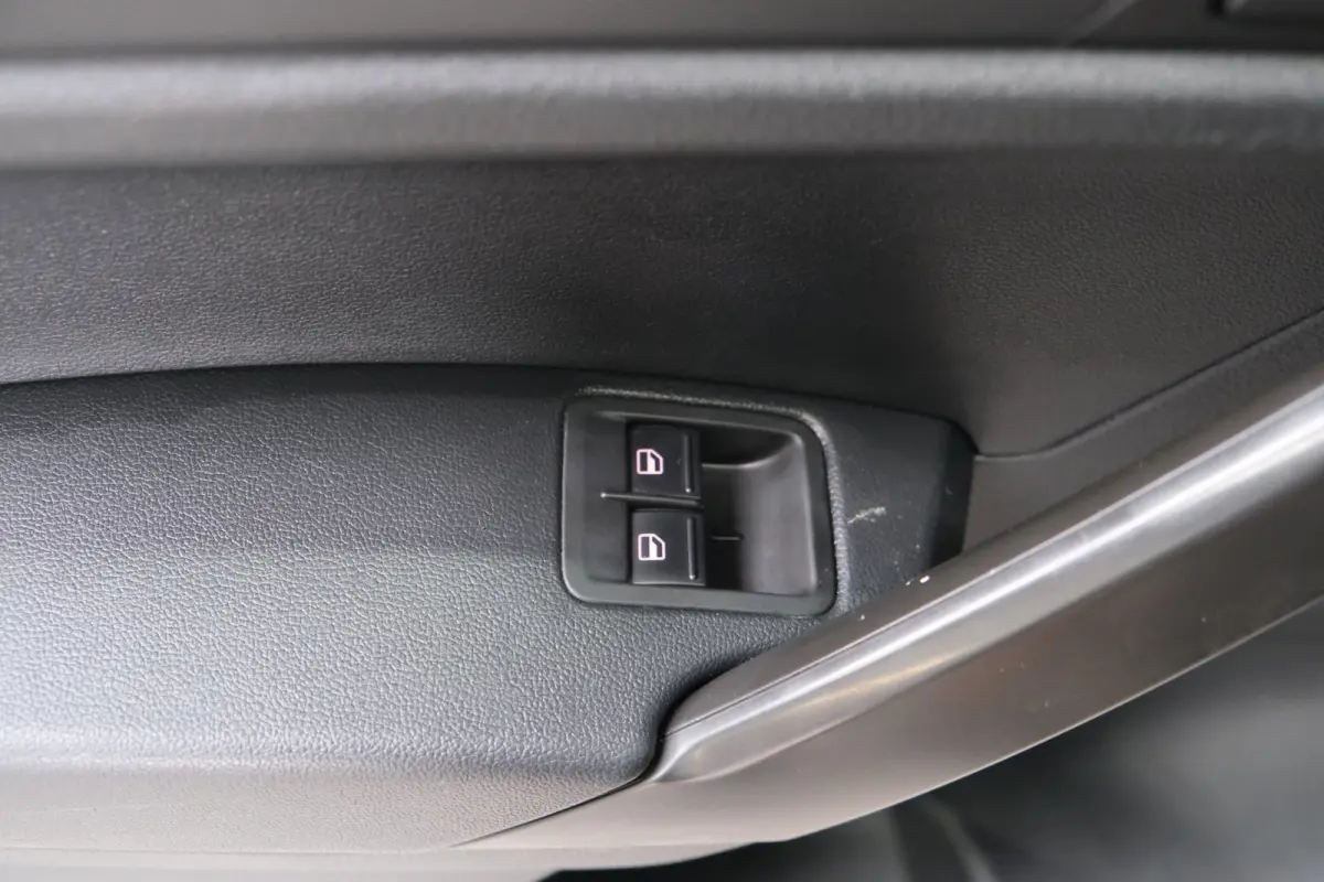 Maxi 1.0 TSI - Airco, PDC, Trekhaak.