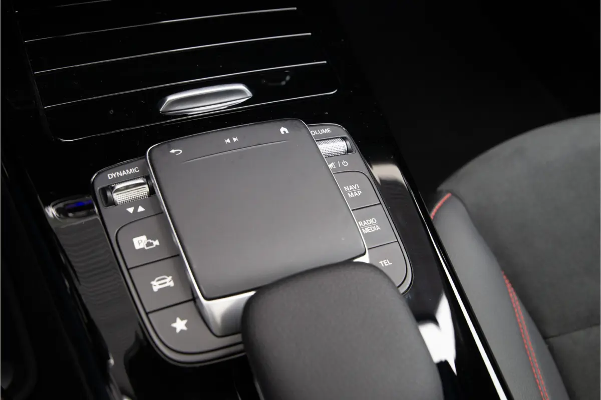 250 e AMG Nightpakket, Pano, Widescreen, Distronic, Sfeerverlichting 2022