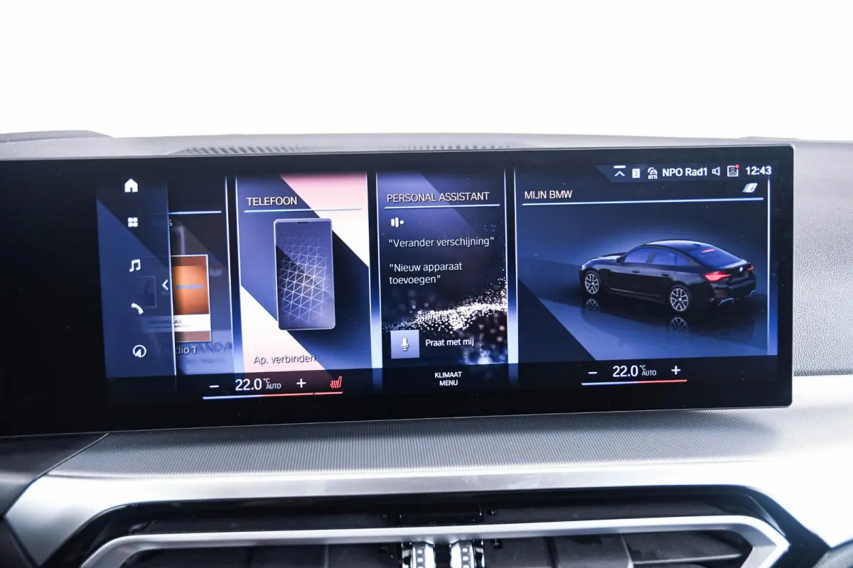 eDrive35 70 kWh M Sport - Trekhaak - Driving Assistant Professional - Harman Kardon - Parking Assistant Plus - Stuurwielrand verwarmd - Comfort Access - BMW Live Cockpit Professional -