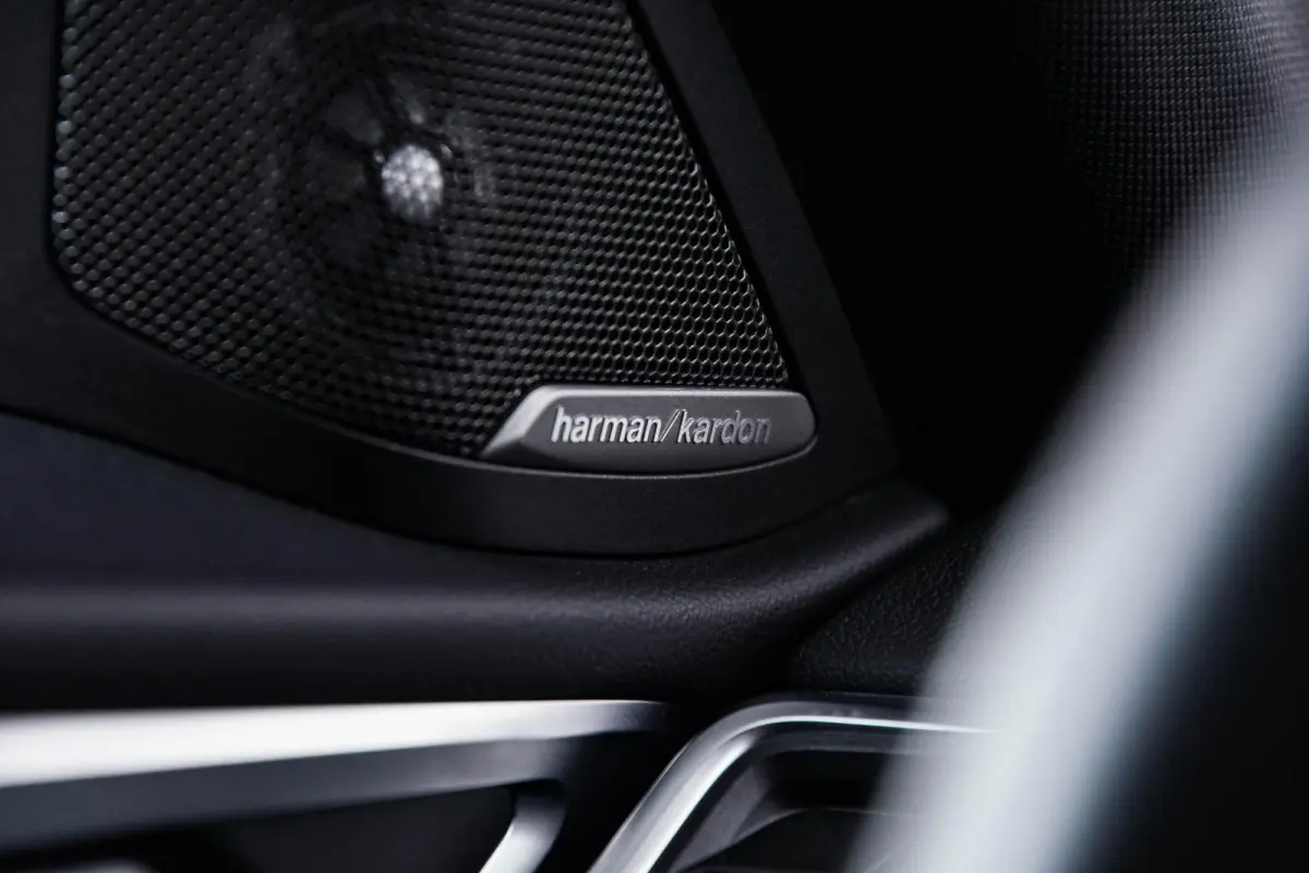 eDrive35 70 kWh M Sport - Trekhaak - Driving Assistant Professional - Harman Kardon - Parking Assistant Plus - Stuurwielrand verwarmd - Comfort Access - BMW Live Cockpit Professional -