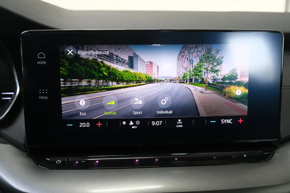 1.5 e-TSI Business Edition Automaat - Airco, Cruise, Navi, PDC, Carplay, Virtueel display, Trekhaak.