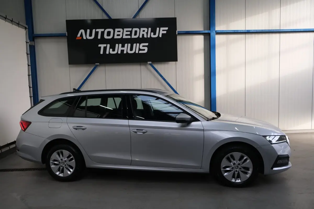 1.5 e-TSI Business Edition Automaat - Airco, Cruise, Navi, PDC, Carplay, Virtueel display, Trekhaak.
