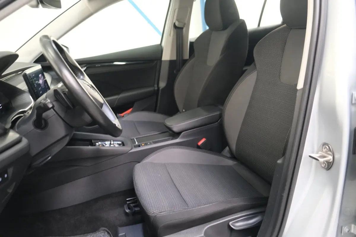 1.5 e-TSI Business Edition Automaat - Airco, Cruise, Navi, PDC, Carplay, Virtueel display, Trekhaak.