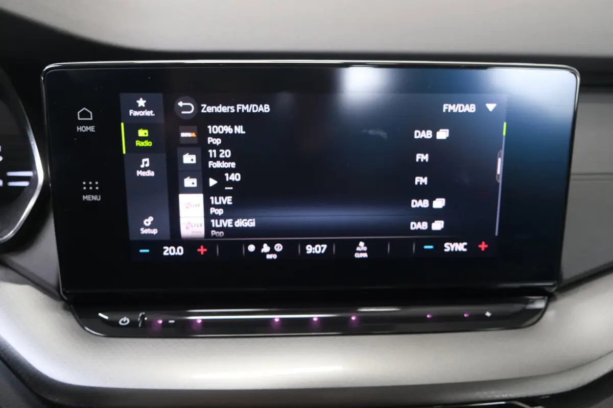 1.5 e-TSI Business Edition Automaat - Airco, Cruise, Navi, PDC, Carplay, Virtueel display, Trekhaak.