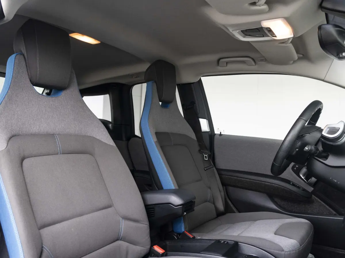 120ah | Executive Edition | Achteruitrijcamera | 20 inch | Cruise Control | Park Assistant | Comfort Pack