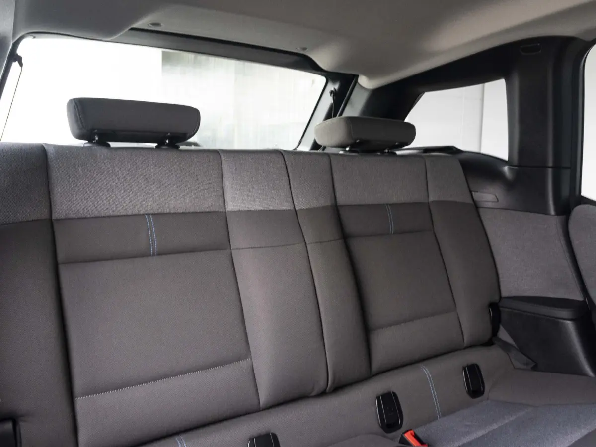 120ah | Executive Edition | Achteruitrijcamera | 20 inch | Cruise Control | Park Assistant | Comfort Pack