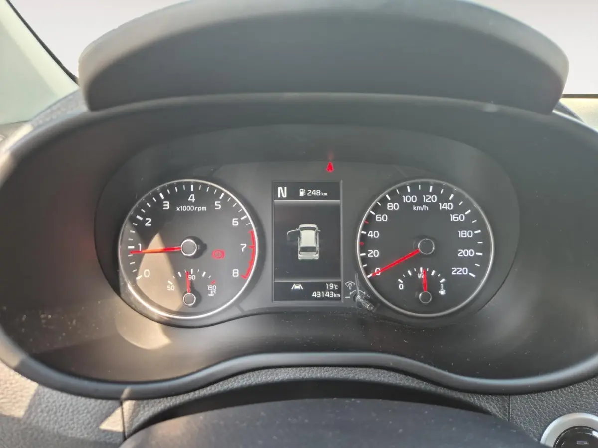 1.0 DPi GT-Line | Cruise Control | Climate Control | Camera | Navigatie | Lederen Bekleding | Stoelverwarming | Stuurverwarming |