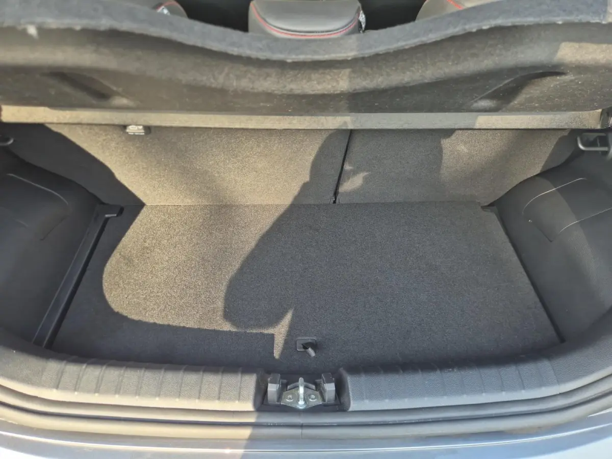 1.0 DPi GT-Line | Cruise Control | Climate Control | Camera | Navigatie | Lederen Bekleding | Stoelverwarming | Stuurverwarming |