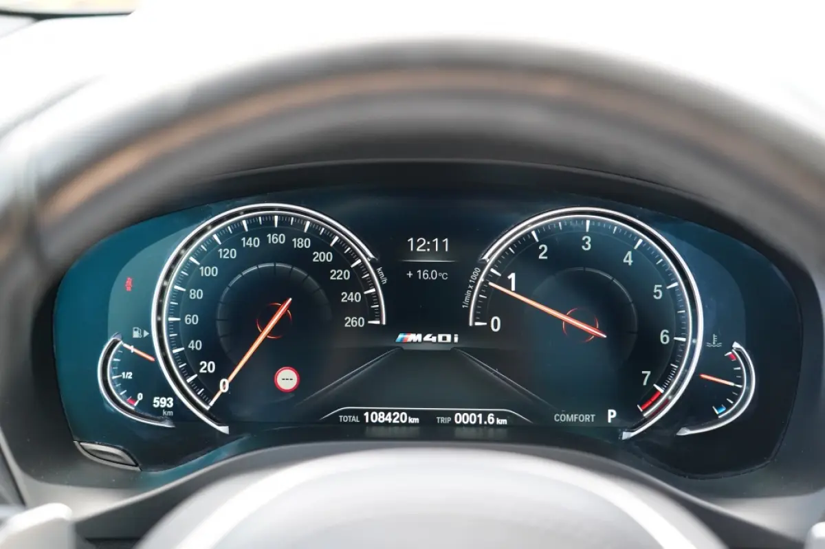 M40i High Executive xDrive