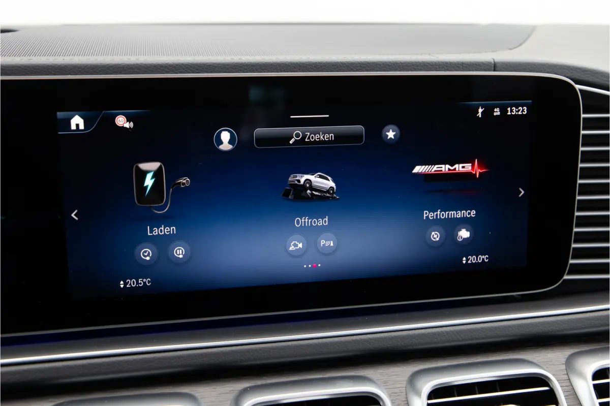 AMG 53 Hybrid 4MATIC+ Premium Plus, MANUFAKTUR, Massage, Distronic, Head-up, 2025
