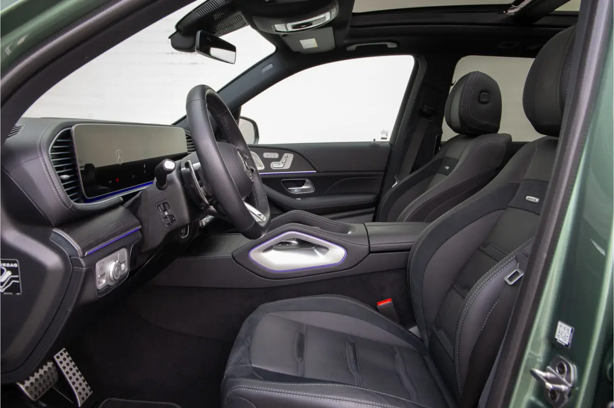 AMG 53 Hybrid 4MATIC+ Premium Plus, MANUFAKTUR, Massage, Distronic, Head-up, 2025