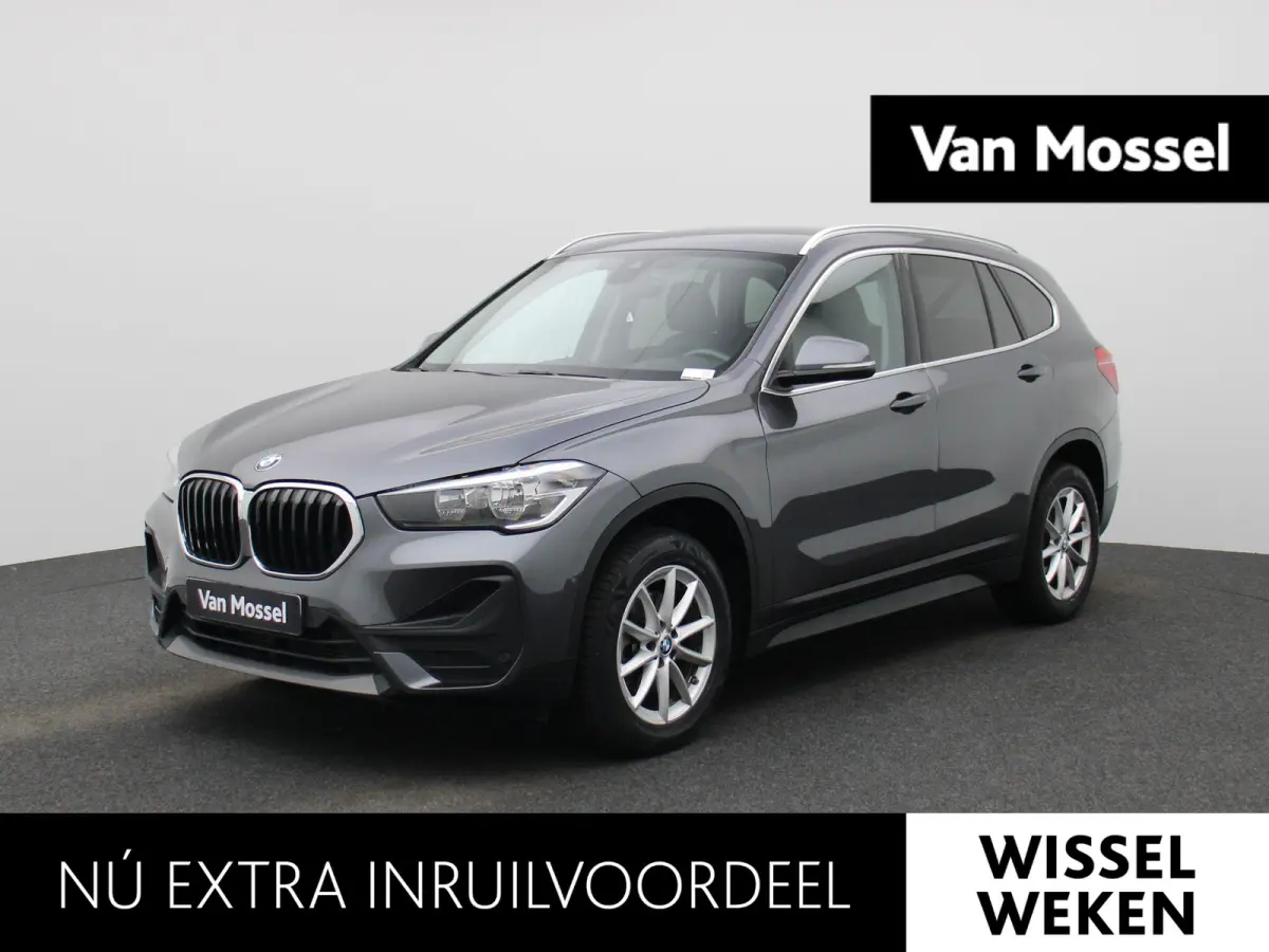 sDrive18i Business Edition Plus | Automaat | LMV | Trekhaak | Parkeer sensoren | Virtual cockpit | Navigatie | Stoel verwarming | Climate control | Navigatie | Elec. achterklep | Leder | Blu