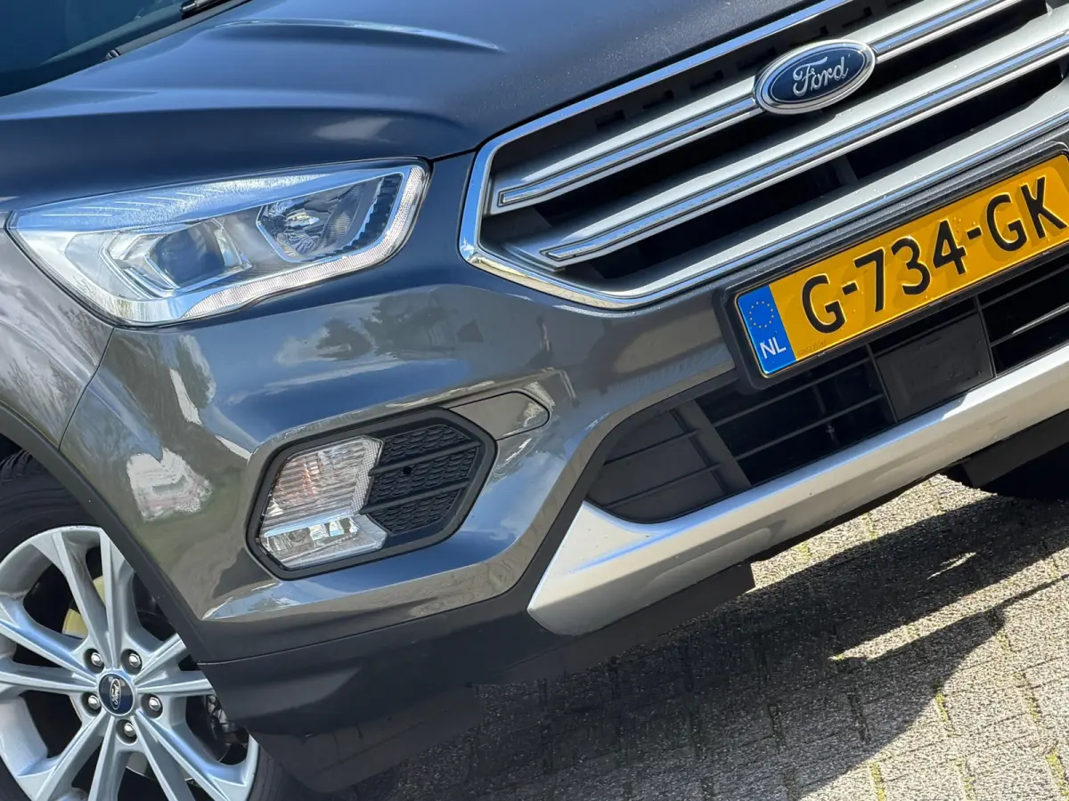 1.5 EcoBoost Titanium - Magnetic Grey - Winterpakket/Carplay/Adaptive cruise