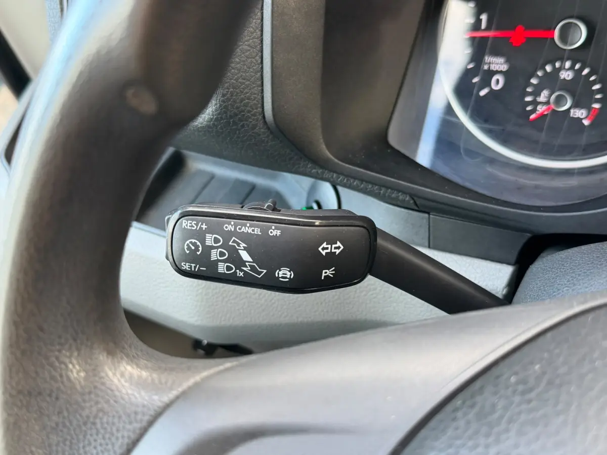 35 2.0 TDI 140PK L3H3 RWD / Trekhaak / Imperiaal / App connect / Camera / Laadruimte inrichting