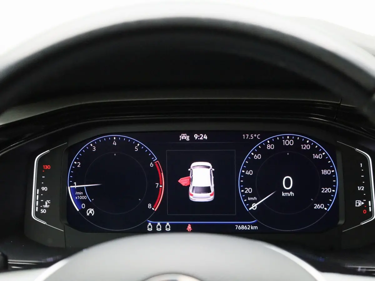 1.0 MPI Comfortline | 80 PK | Apple Carplay / Android Auto | Parkeercamera | Panoramadak |