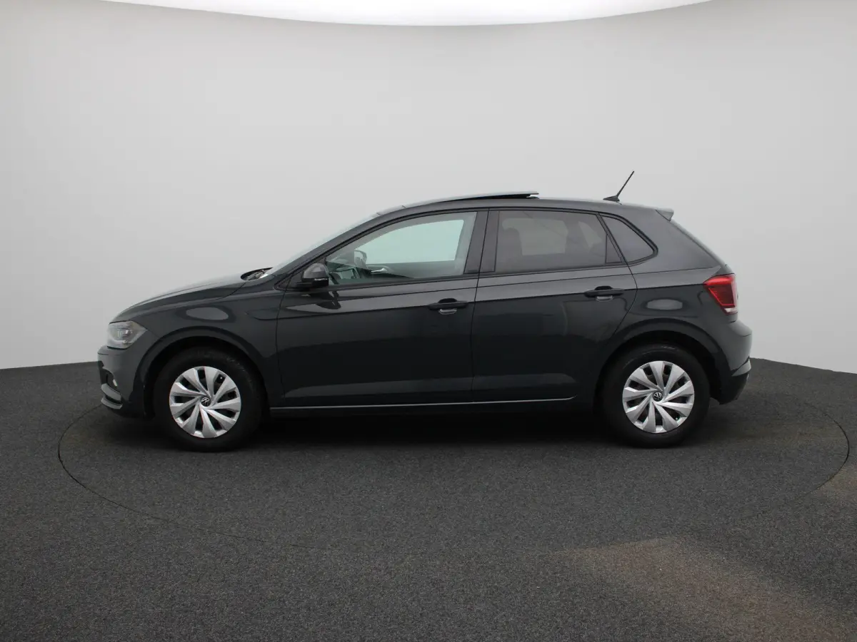 1.0 MPI Comfortline | 80 PK | Apple Carplay / Android Auto | Parkeercamera | Panoramadak |