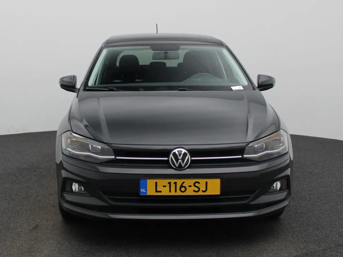 1.0 MPI Comfortline | 80 PK | Apple Carplay / Android Auto | Parkeercamera | Panoramadak |