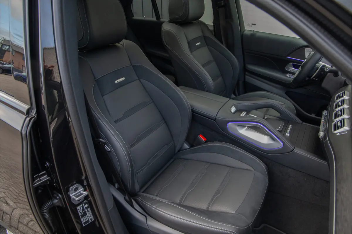AMG 53 Hybrid 4MATIC+ Premium Plus, Distronic, Head-up, Nightpack 2026