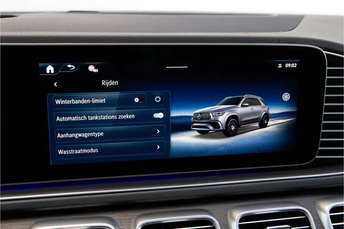 AMG 53 Hybrid 4MATIC+ Premium Plus, Distronic, Head-up, Nightpack 2026