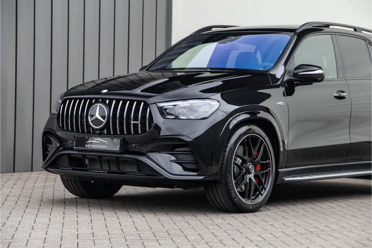 AMG 53 Hybrid 4MATIC+ Premium Plus, Distronic, Head-up, Nightpack 2026