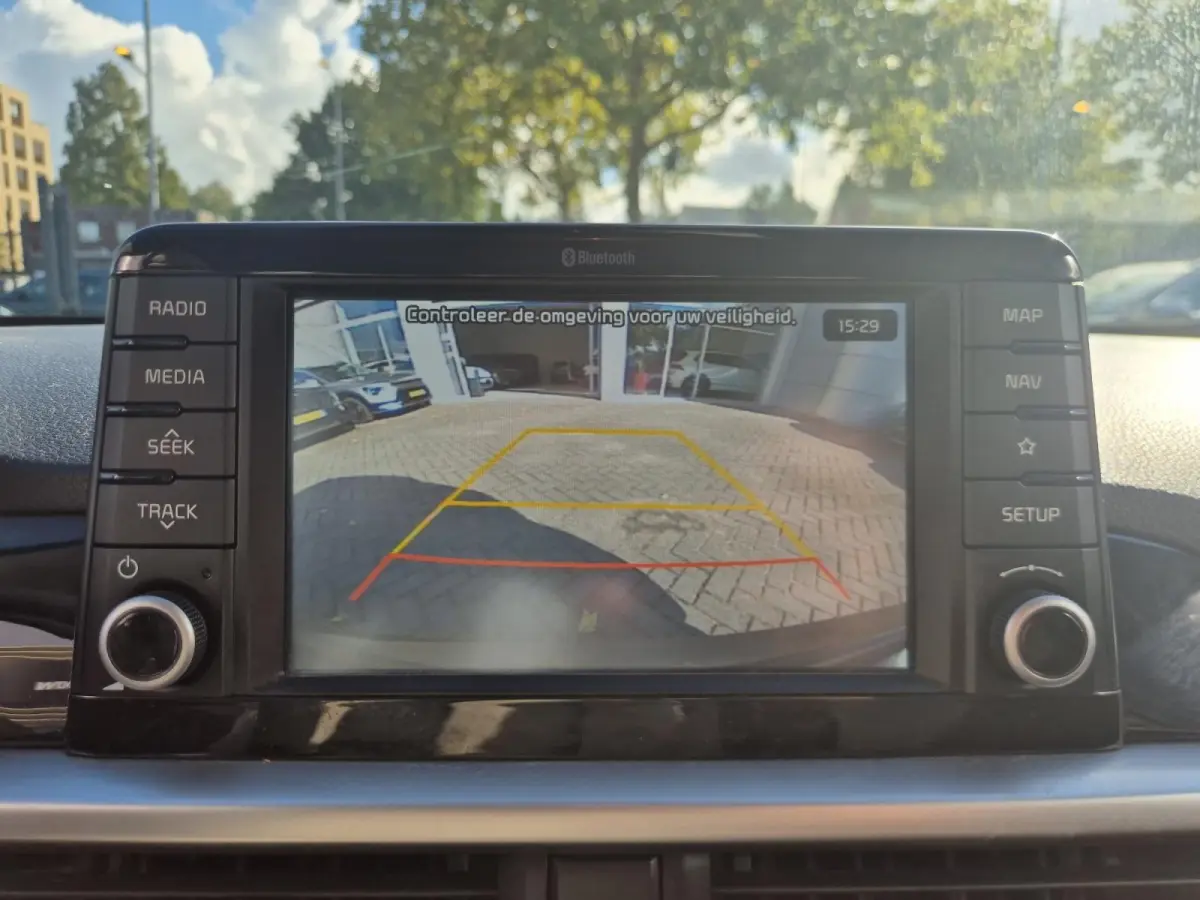 1.0 CVVT ComfortPlusLine Navigator | Camera | Navigatie | Bluetooth | LM Velgen |