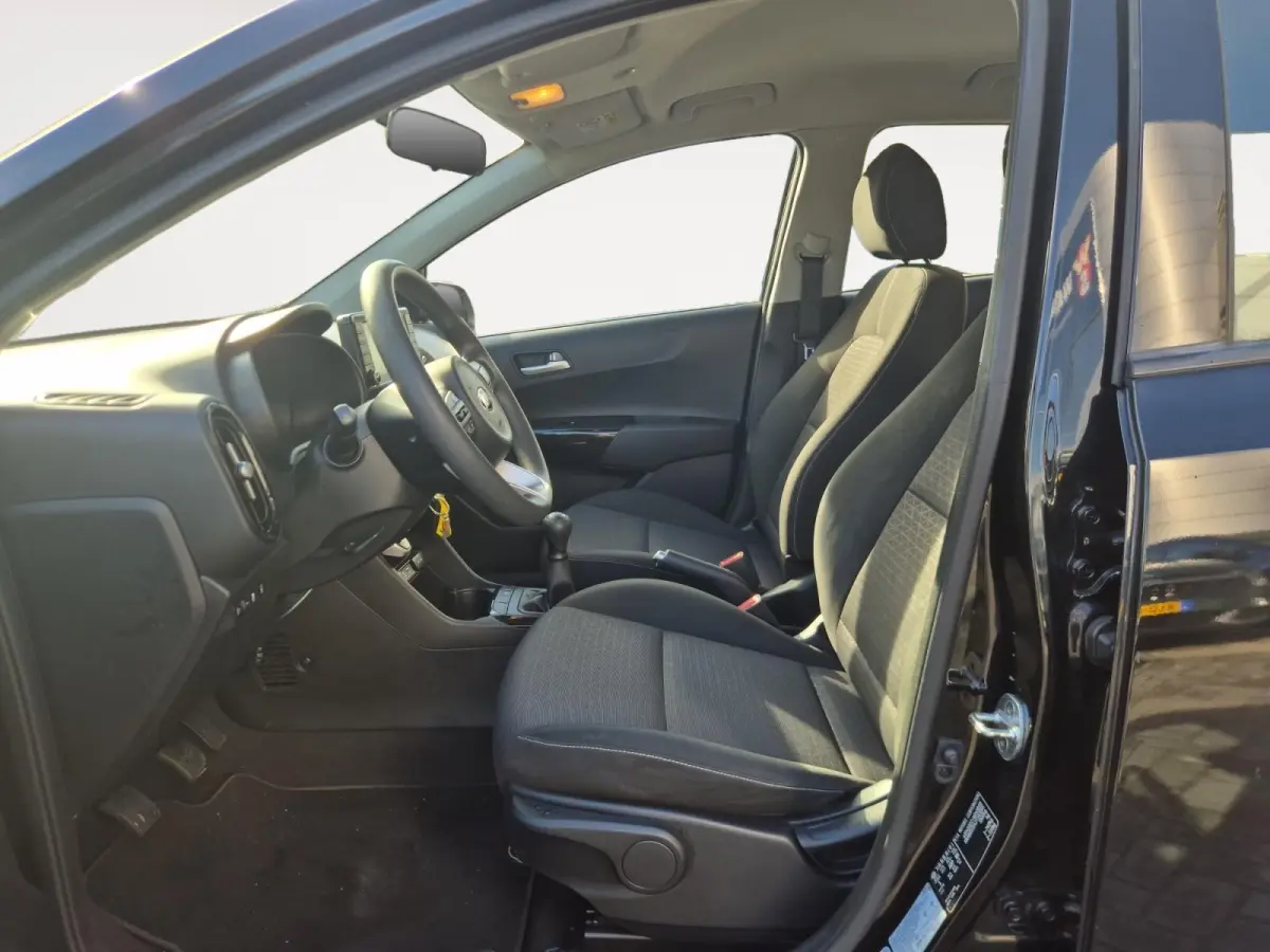 1.0 CVVT ComfortPlusLine Navigator | Camera | Navigatie | Bluetooth | LM Velgen |